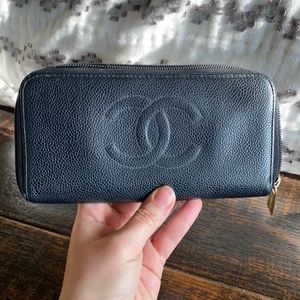 Chanel wallet
